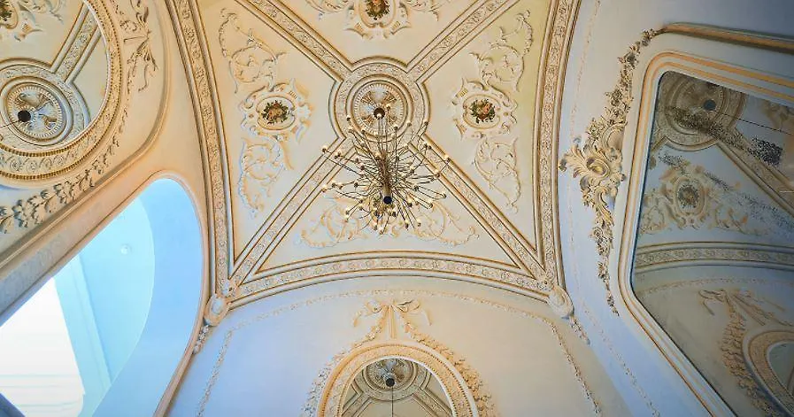 Tandem Palacio Veedor De Galeras Suites Cadiz Spain