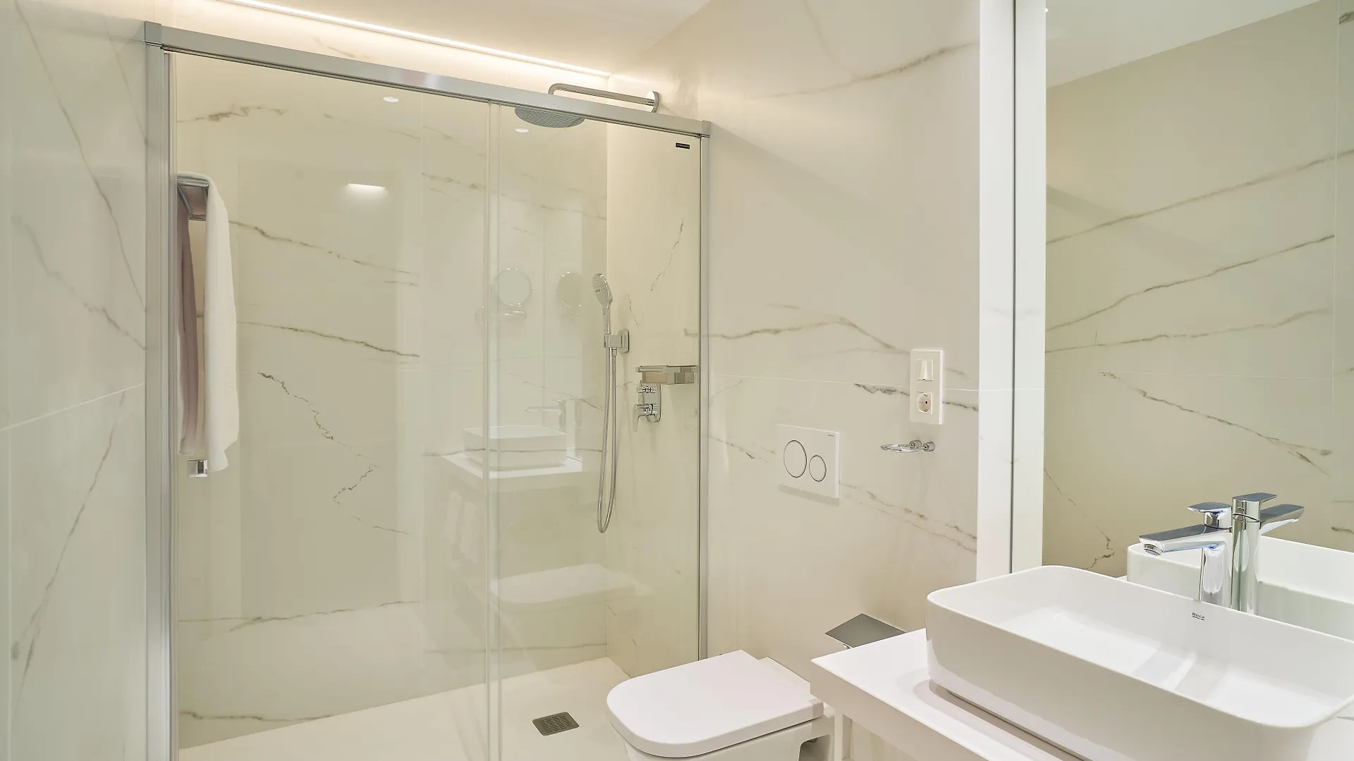 Tandem Palacio Veedor De Galeras Suites Cádiz Appartement