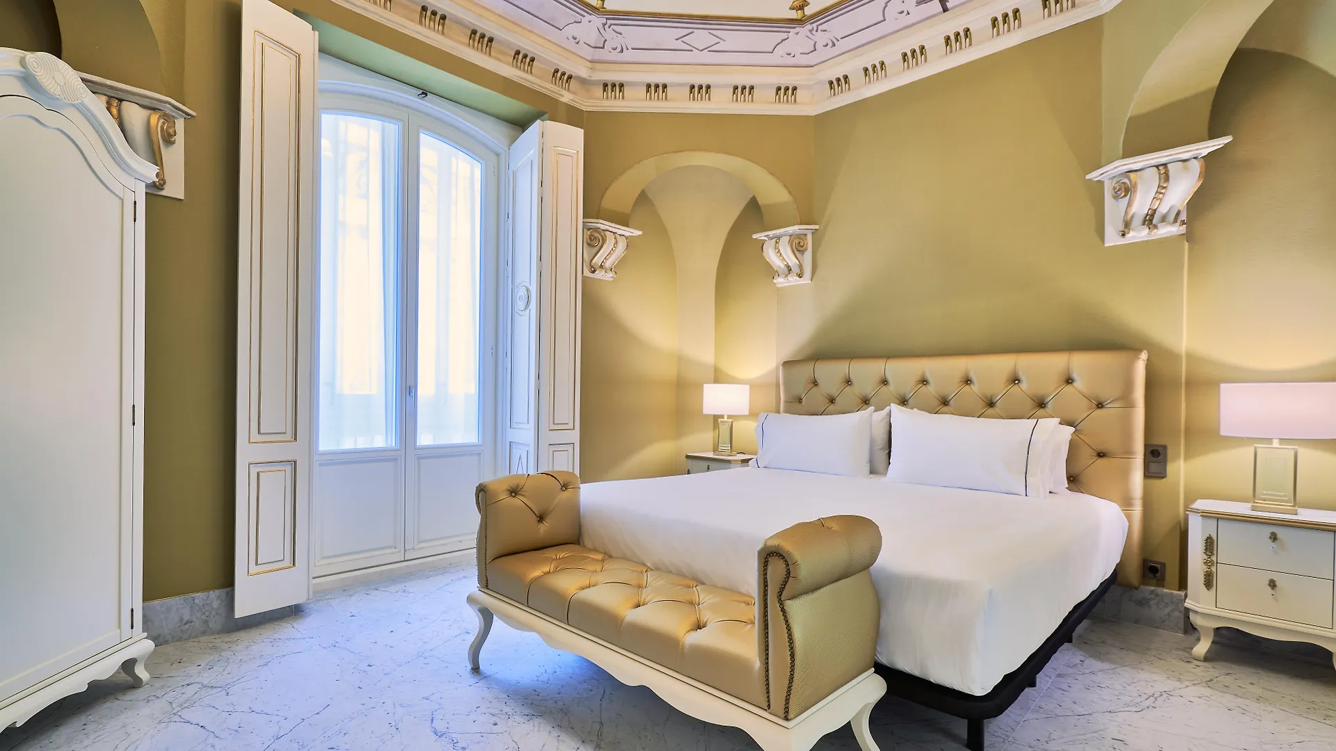 Tandem Palacio Veedor De Galeras Suites Cádiz Appartement