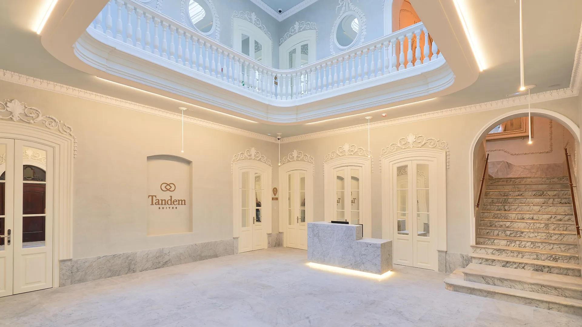 Tandem Palacio Veedor De Galeras Suites Cádiz Appartement